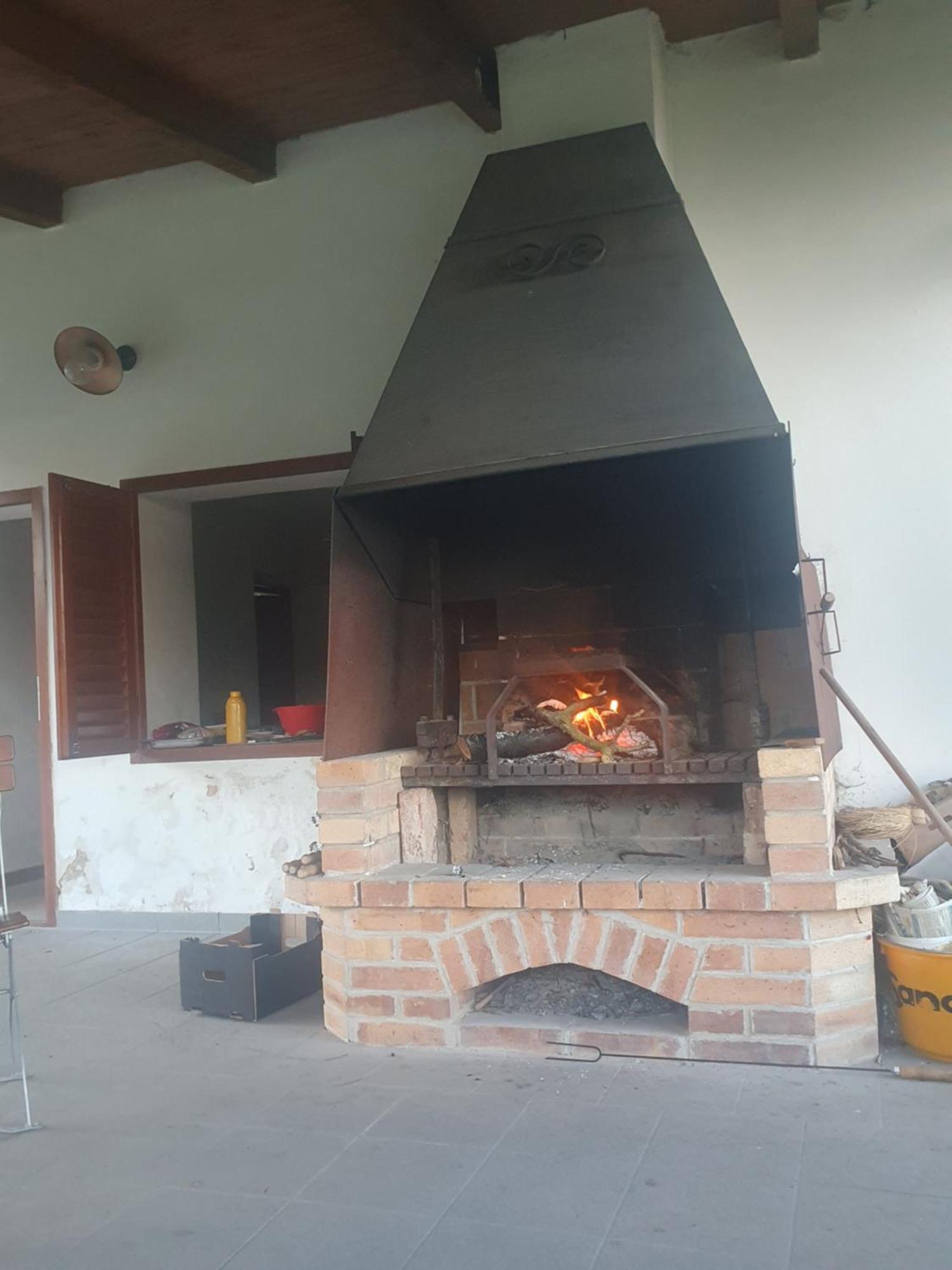 Hotelovy A Jezdecky Areal Dvur Krutenice Luaran gambar